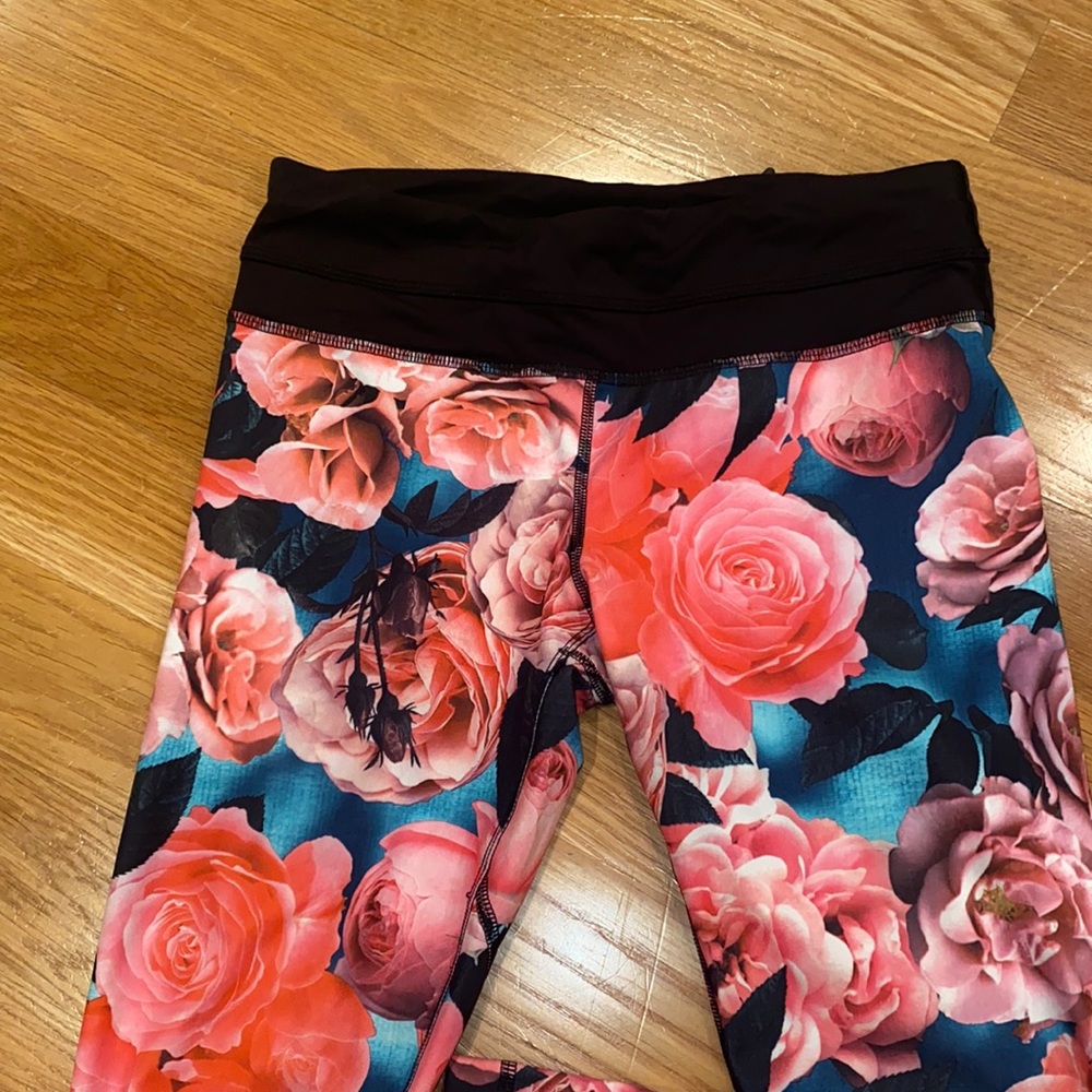 Lululemon cropped leggings